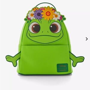 Loungefly Tangled Pascal Flower Crown  Backpack Soft tag new!